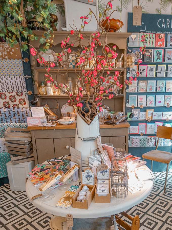 The Mercantile Adventurers | Trinkets